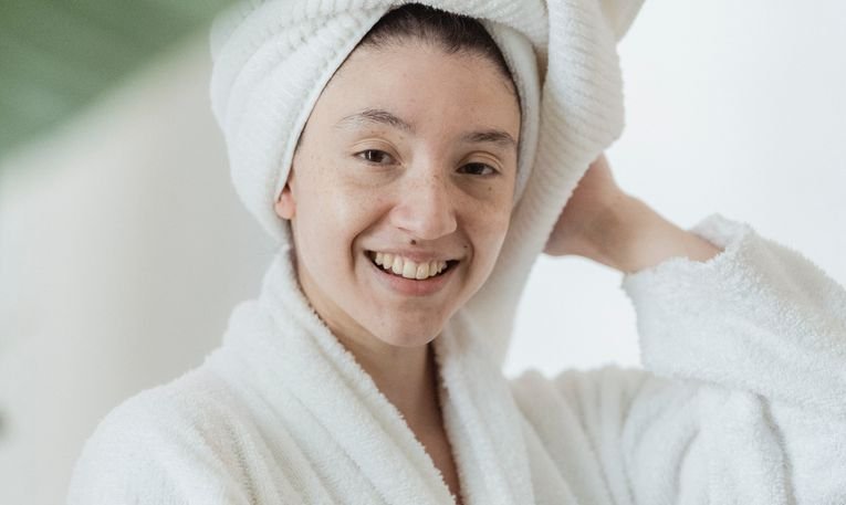 Dressing Gowns for Women: The Complete Buying Guide