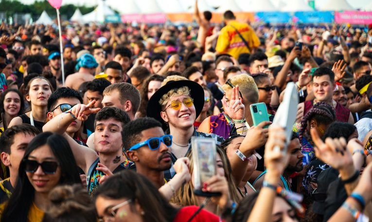 Festival & Rave Outfit Ideas: A Complete Styling Guide