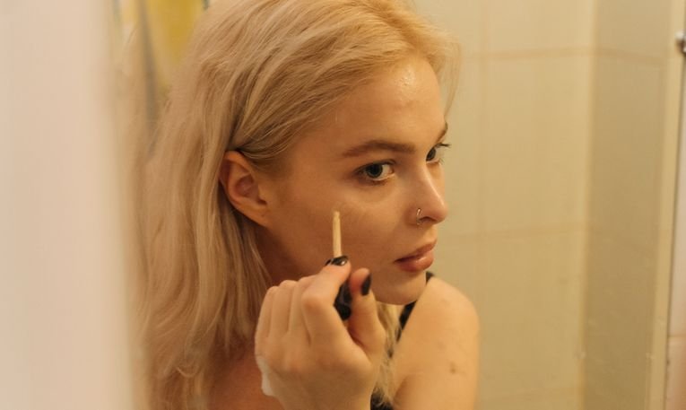 How to Make Your Makeup Last All Day: A Complete Guide