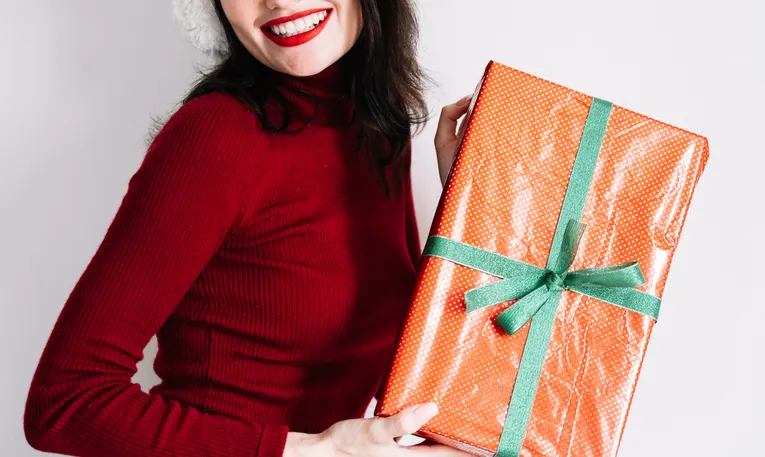 Gift Ideas for Older Women: A Complete Guide by Occasion